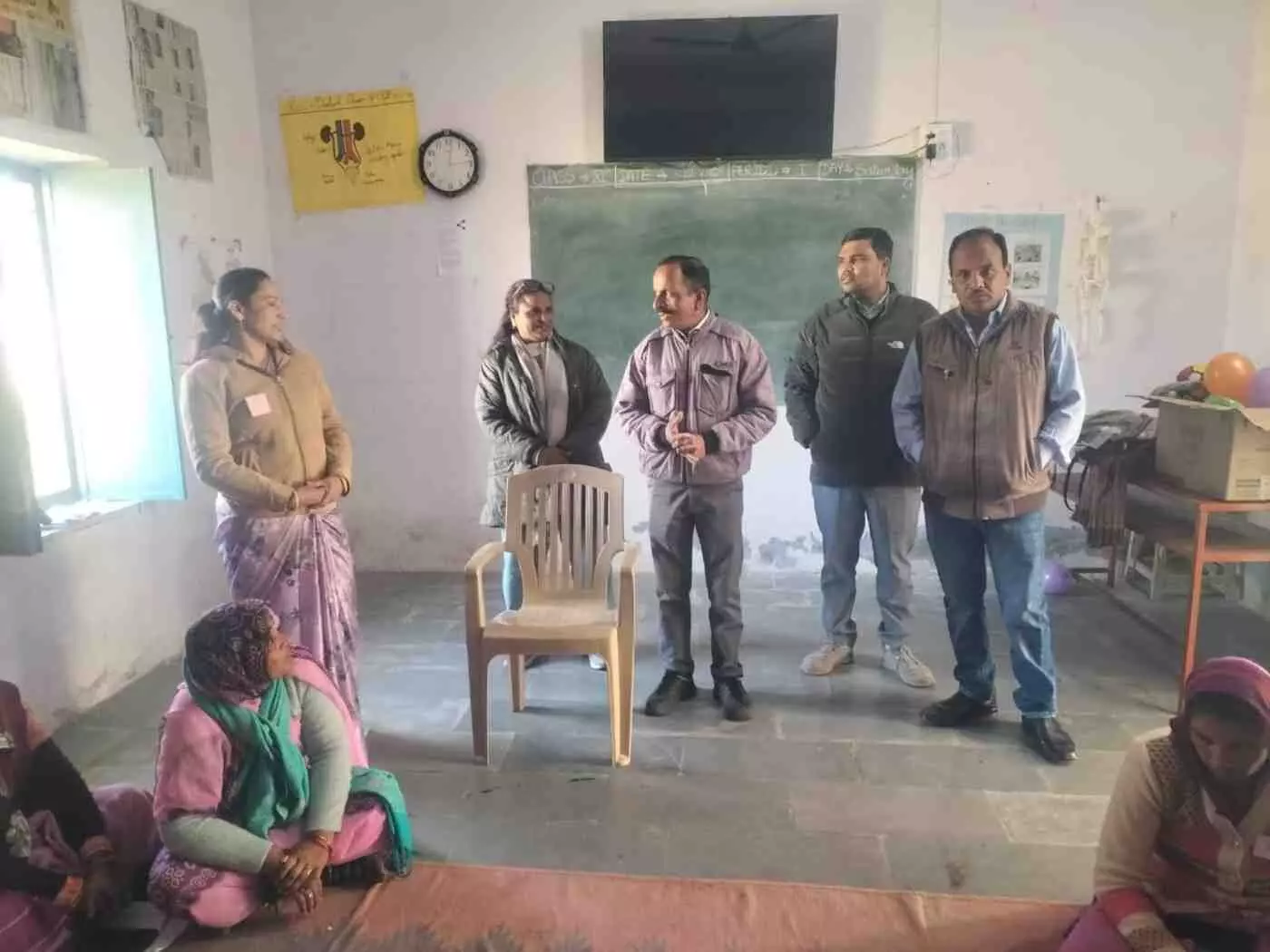 आमेट: नन्हें नौनिहालों के भविष्य को गढ़ेंगी आंगनवाड़ी कार्यकर्ता, अजीम प्रेमजी फाउंडेशन और विभाग ने संयुक्त कार्यशाला में सिखाईं आधुनिक शिक्षा की बारीकियां आमेट: नन्हें नौनिहालों के भविष्य को गढ़ेंगी आंगनवाड़ी कार्यकर्ता, अजीम प्रेमजी फाउंडेशन और विभाग ने संयुक्त कार्यशाला में सिखाईं आधुनिक शिक्षा की बारीकियां