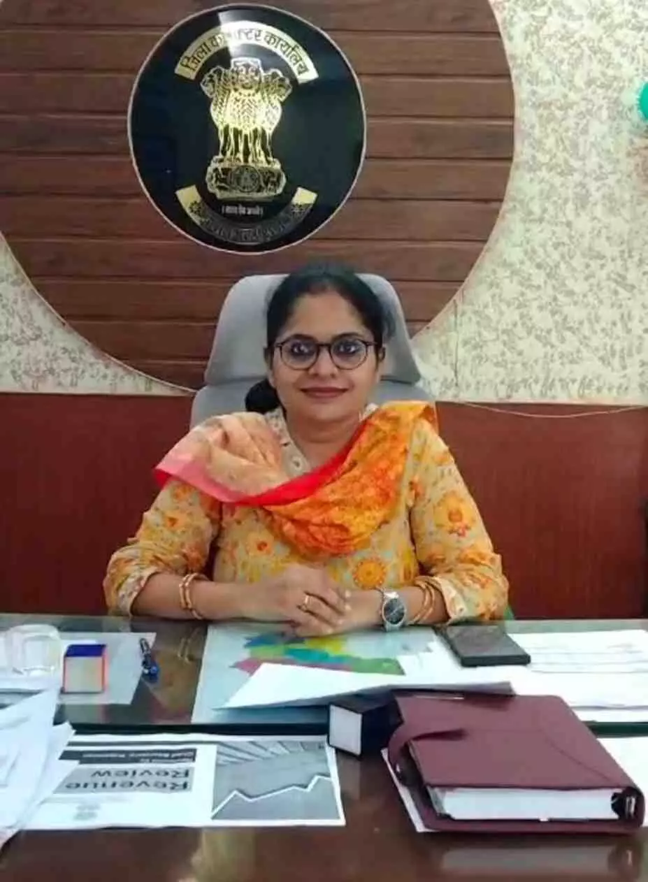 प्रतापगढ़ में हाड़ कंपाती ठंड का सितम: कक्षा 8 तक के बच्चों के लिए तीन दिन के अवकाश का ऐलान प्रतापगढ़ में हाड़ कंपाती ठंड का सितम: कक्षा 8 तक के बच्चों के लिए तीन दिन के अवकाश का ऐलान