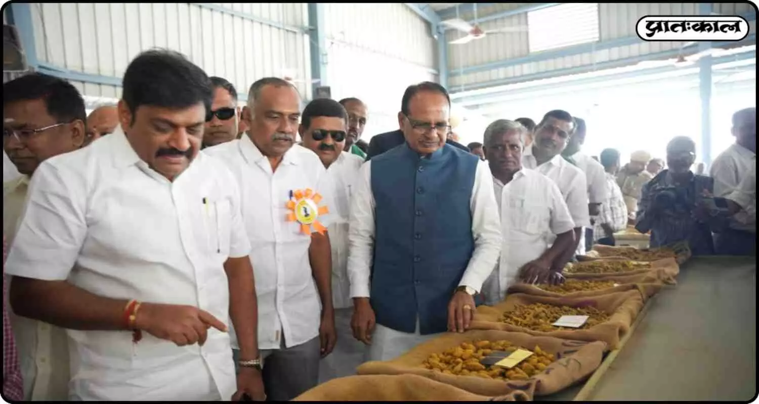 ईरोड से गांवों के भविष्य का संदेश: विकसित भारत – G राम G से आत्मनिर्भर भारत की नींव ईरोड से गांवों के भविष्य का संदेश: विकसित भारत – G राम G से आत्मनिर्भर भारत की नींव