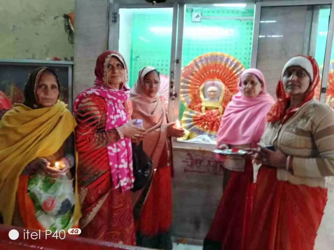भुसावर: सर्वार्थ सिद्धि और आयुष्मान योग के शुभ संयोग में मनाया गया सकट चौथ का पर्व, चौथ माता के दरबार में उमड़ी श्रद्धालुओं की भीड़