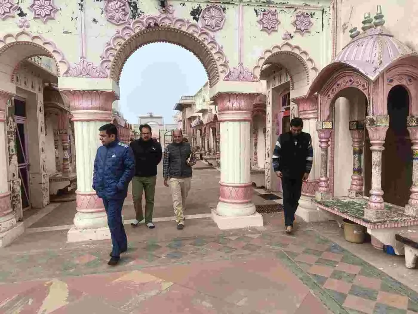 डीग: ब्रज की विरासत और श्रद्धा के संरक्षण हेतु जिला प्रशासन मुस्तैद, कलेक्टर उत्सव कौशल ने परिक्रमा मार्ग और ऐतिहासिक स्थलों का लिया जायजा