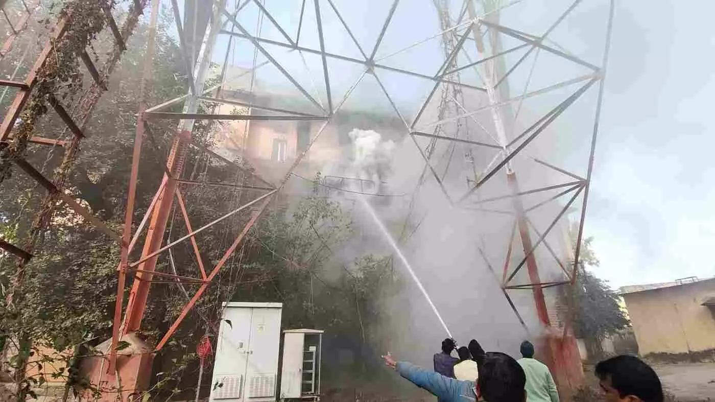 भरतपुर: बीएसएनएल कार्यालय में भीषण अग्निकांड, संचार सेवाएं ठप्प और व्यवस्थाओं की खुली पोल