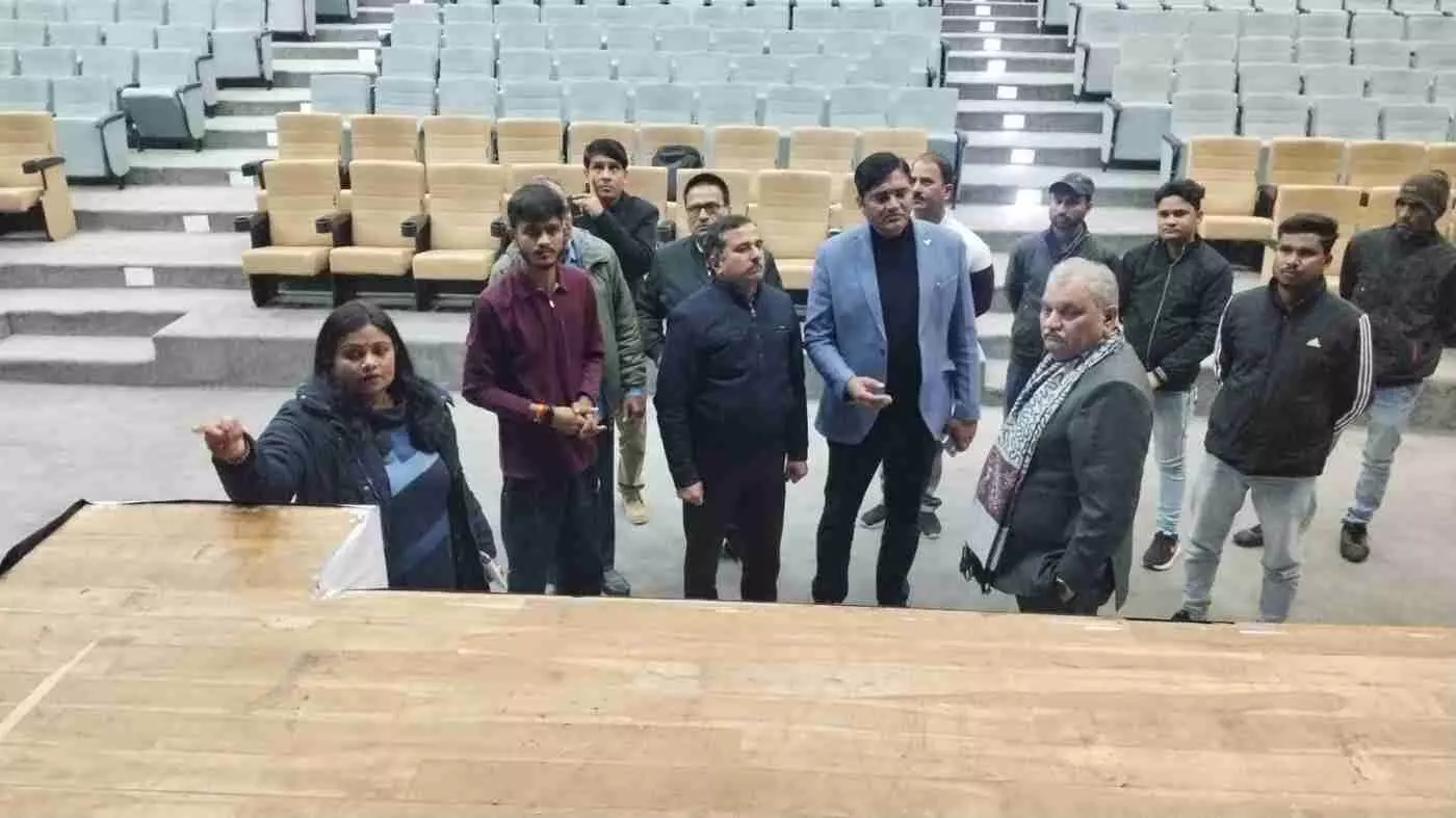 कोटा विश्वविद्यालय में दीक्षांत समारोह की गूंज: कुलगुरु ने परखीं तैयारियां, 23 जनवरी को राज्यपाल सौंपेंगे स्वर्ण पदक
