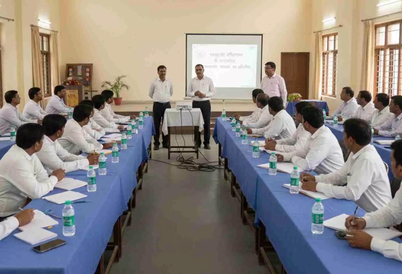 Ai generated image.मावली में सामुदायिक मुखियाओं के प्रशिक्षण हेतु केआरपी कार्यशाला संपन्न: शिक्षा के सुदृढ़ीकरण पर दिया जोर Ai generated image.मावली में सामुदायिक मुखियाओं के प्रशिक्षण हेतु केआरपी कार्यशाला संपन्न: शिक्षा के सुदृढ़ीकरण पर दिया जोर