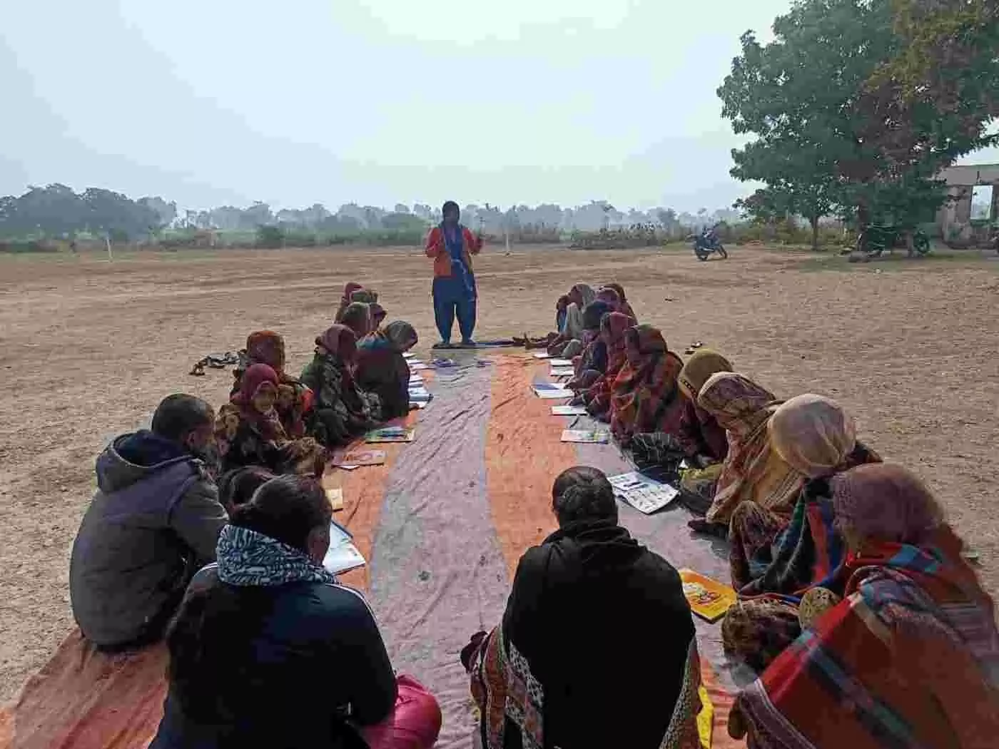 सलूंबर: बच्चों की शिक्षा की कमान अब माताओं के हाथ, लसाड़िया के विद्यालयों में मदर्स वर्कशॉप का शानदार आगाज