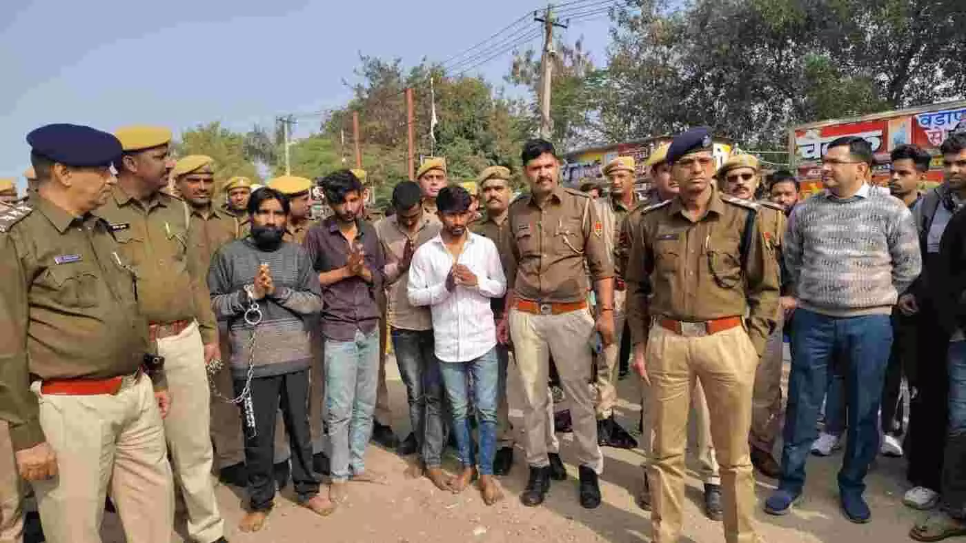 चित्तौड़गढ़: खौफ फैलाने वाले बदमाशों की पुलिस ने निकाली हेकड़ी, 200 रुपये की रंगदारी के लिए ठेले पर की थी तोड़फोड़