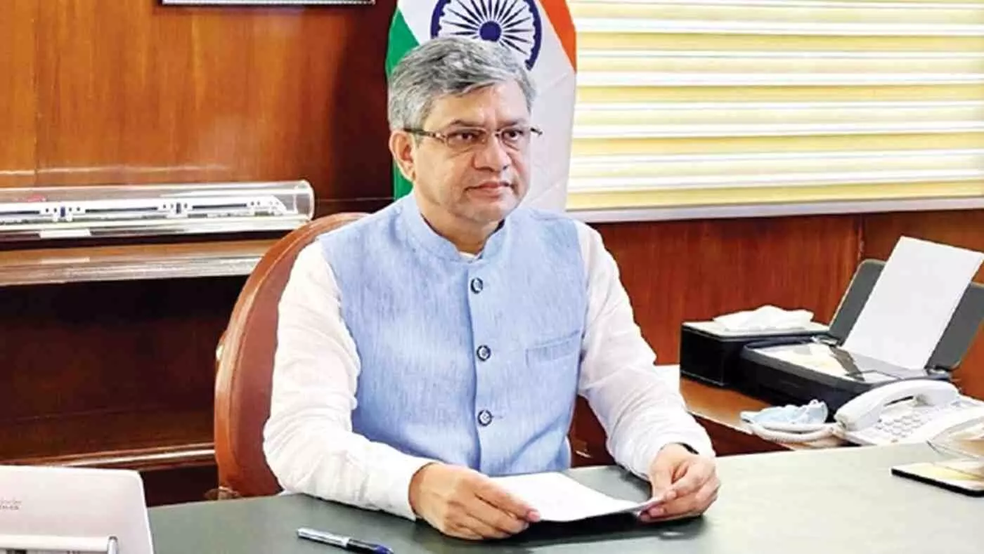 नई दिल्ली: रेल मंत्री अश्विनी वैष्णव 70वें रेल सप्ताह समारोह में मध्य रेल के 5 जांबाजों को करेंगे सम्मानित