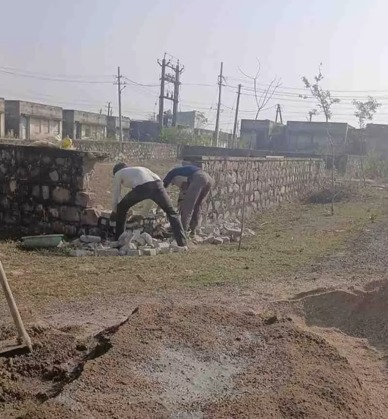 बारां: हाउसिंग बोर्ड कॉलोनी के पार्क की बदली सूरत, अधिकारियों की तत्परता से हुआ कायाकल्प बारां: हाउसिंग बोर्ड कॉलोनी के पार्क की बदली सूरत, अधिकारियों की तत्परता से हुआ कायाकल्प