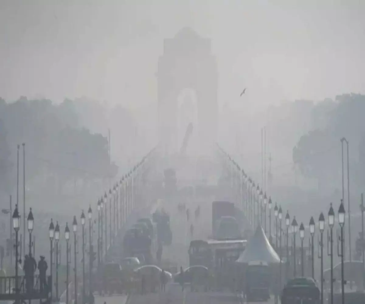 Has natures cold torture begun in North India- Zero visibility and bitter cold lash Delhi-NCR. Has natures cold torture begun in North India- Zero visibility and bitter cold lash Delhi-NCR.