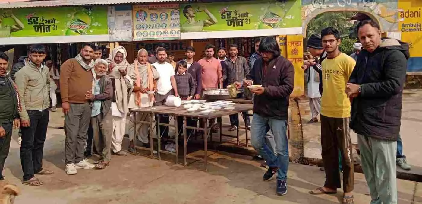 भुसावर: सलेमपुर खुर्द में श्रद्धा का सैलाब, राधा-कृष्ण मंदिर में अन्नकूट प्रसादी के साथ महका भक्ति का आंगन