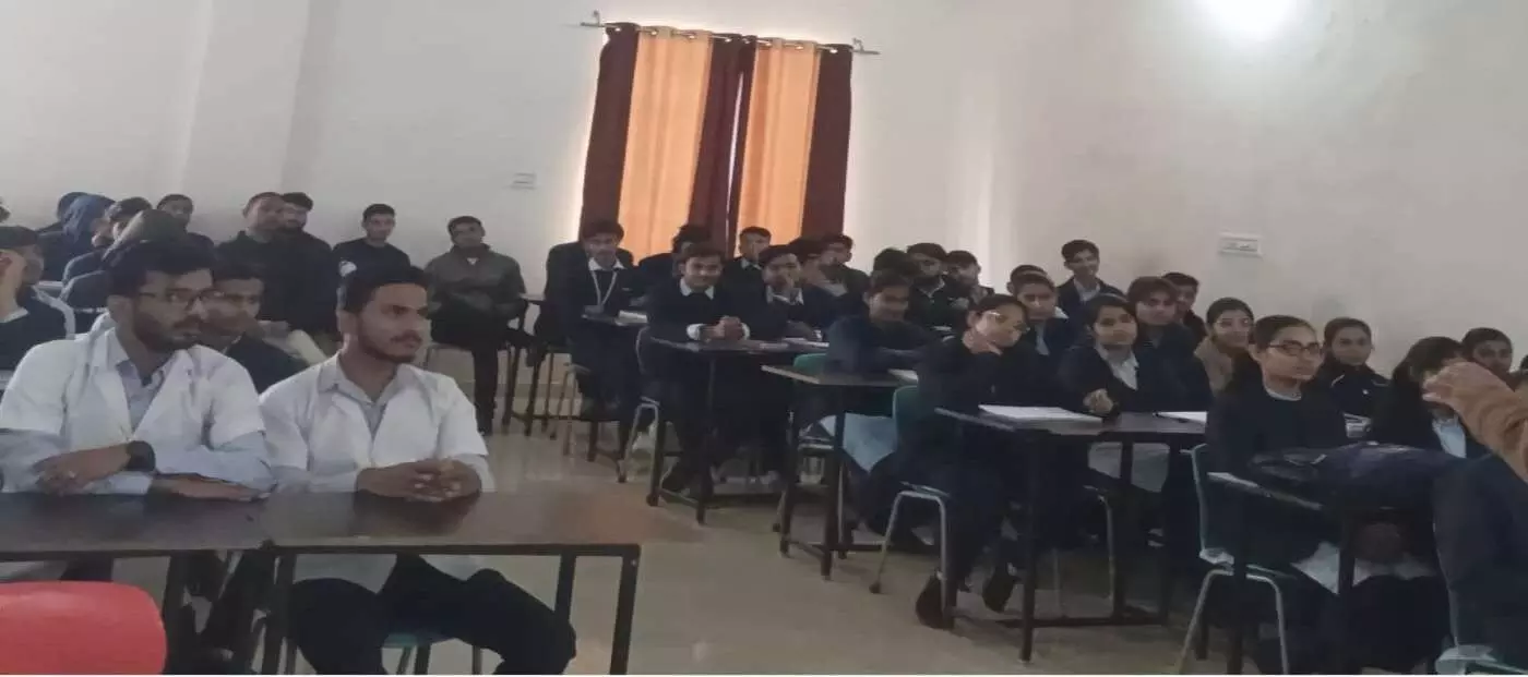 सवाई माधोपुर: नशे के विरुद्ध युवाओं की हुंकार, गुलशन कॉलेज ऑफ नर्सिंग में डॉ. चंद्रवंशी ने सिखाए तनाव मुक्ति के गुर