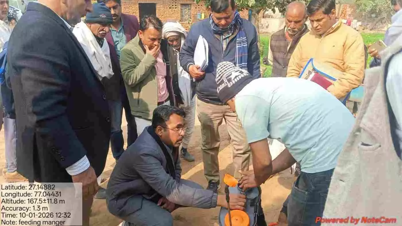 भुसावर: प्रधानमंत्री कृषि सिंचाई योजना से संवर रही किसानों की तकदीर, निदेशक जुनैद ने परखी विकास कार्यों की जमीनी हकीकत