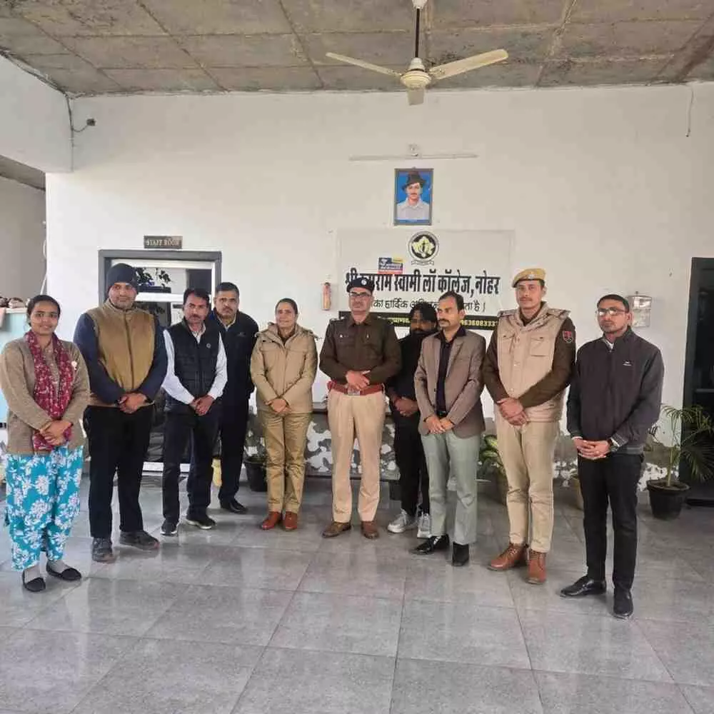 नोहर: रूपराम स्वामी लॉ कॉलेज में गूंजा सड़क सुरक्षा का संदेश, एएसपी गीता चौधरी ने भावी अधिवक्ताओं को बताया समाज का सुरक्षा कवच