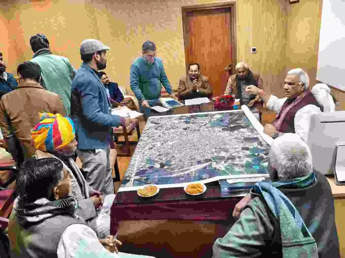 डीग: बृजनगर की जलभराव समस्या का होगा स्थायी समाधान, गृह राज्य मंत्री ने सीवरेज और ड्रेनेज कार्यों की समीक्षा कर दिए कड़े निर्देश