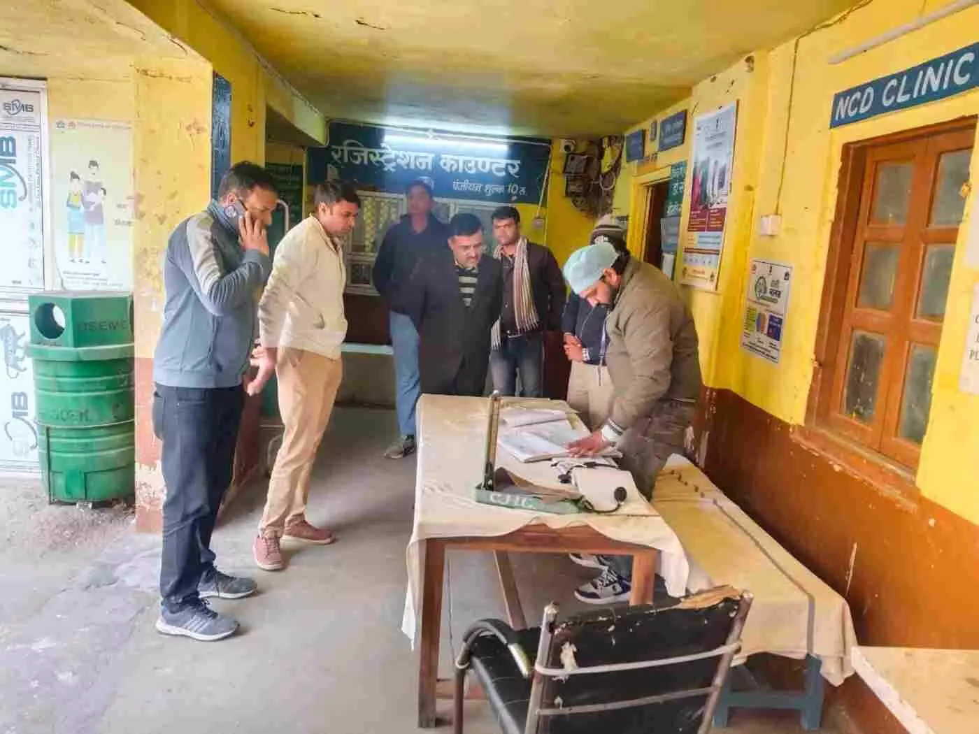 जयपुर में जनकल्याणकारी योजनाओं की हकीकत जानने सड़कों पर उतरा प्रशासन, कलक्टर के निर्देश पर मची खलबली जयपुर में जनकल्याणकारी योजनाओं की हकीकत जानने सड़कों पर उतरा प्रशासन, कलक्टर के निर्देश पर मची खलबली