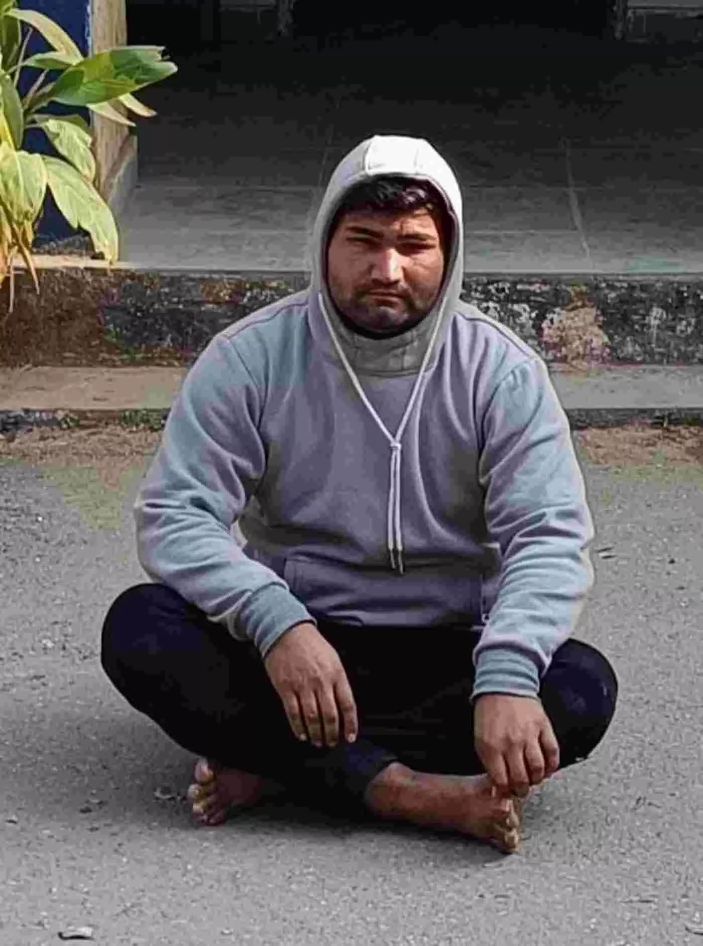 झाड़ोल पुलिस का बड़ा एक्शन: समूह लोन की राशि डकारने वाला मैनेजर गिरफ्तार, लाखों के गबन का खुलासा