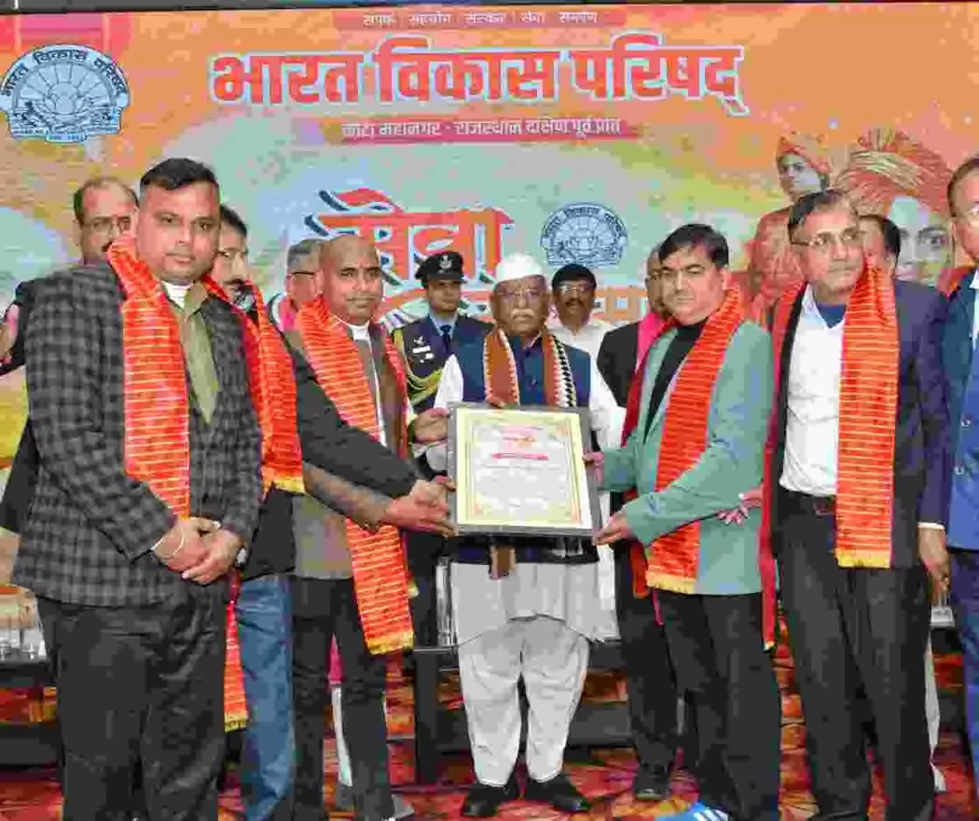 कोटा: राज्यपाल हरिभाऊ बागडे ने स्वामी विवेकानंद की 163वीं जयंती पर सेवा संगम का किया शंखनाद, 31 संस्थाएं सम्मानित