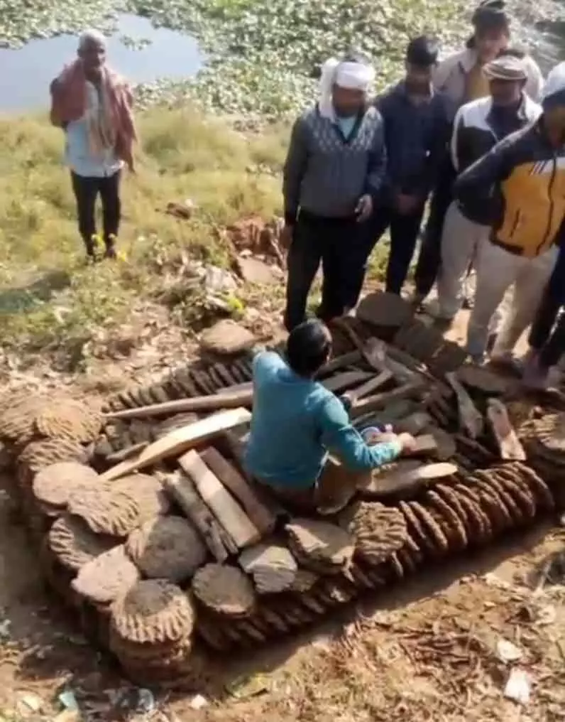 बयाना: पूर्वजों की अंतिम विश्राम स्थली पर दबंगों का पंजा, श्मशान भूमि पर अतिक्रमण से ग्रामीणों में सुलगता आक्रोश