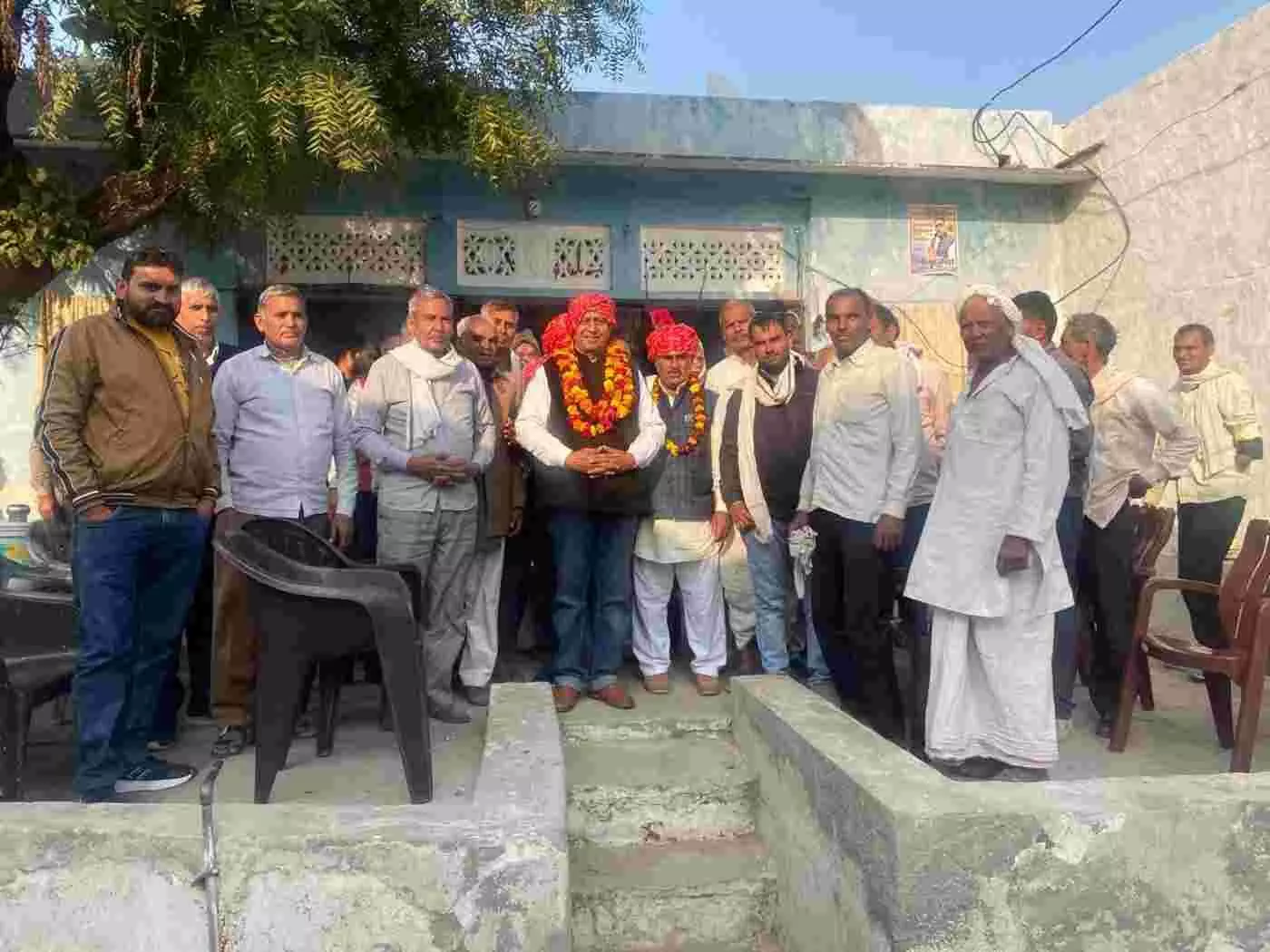 डीग: मनरेगा के अस्तित्व पर मंडराते संकट के खिलाफ कांग्रेस का शंखनाद, पंचायतों में उमड़ा जनसैलाब