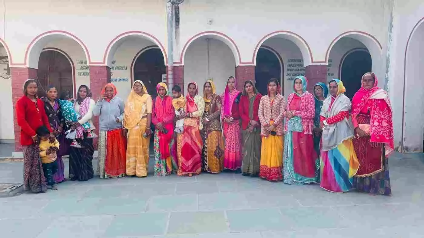 जयपुर के बेयर फुट कॉलेज में सोलर दीदी अभियान का आगाज: अंधेरे को मात देकर ग्रामीण महिलाएं लिखेंगी सौर क्रांति की नई इबारत