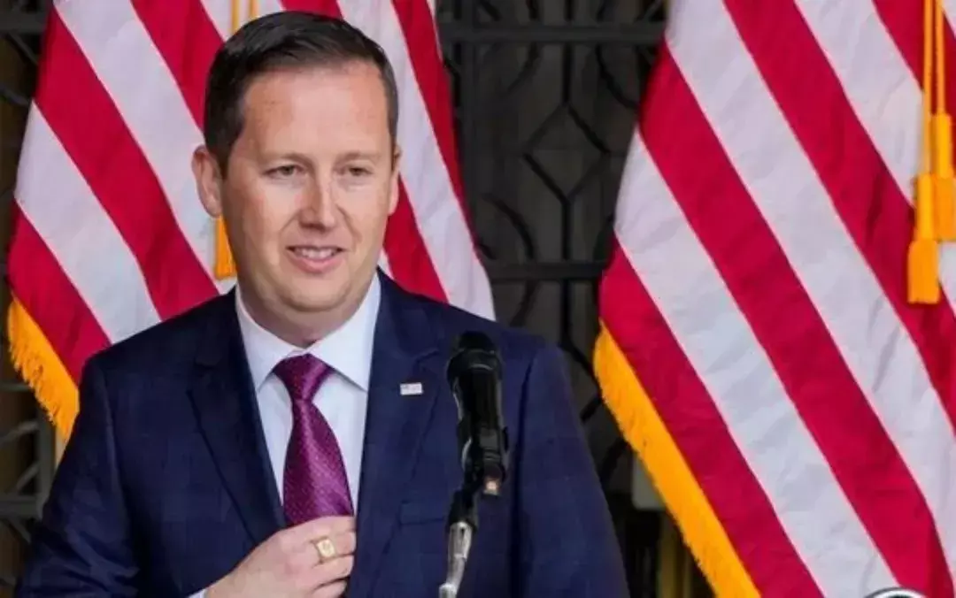 Sergio Gor has formally assumed charge as the new US ambassador in New Delhi as part of a diplomatic transition Sergio Gor has formally assumed charge as the new US ambassador in New Delhi as part of a diplomatic transition