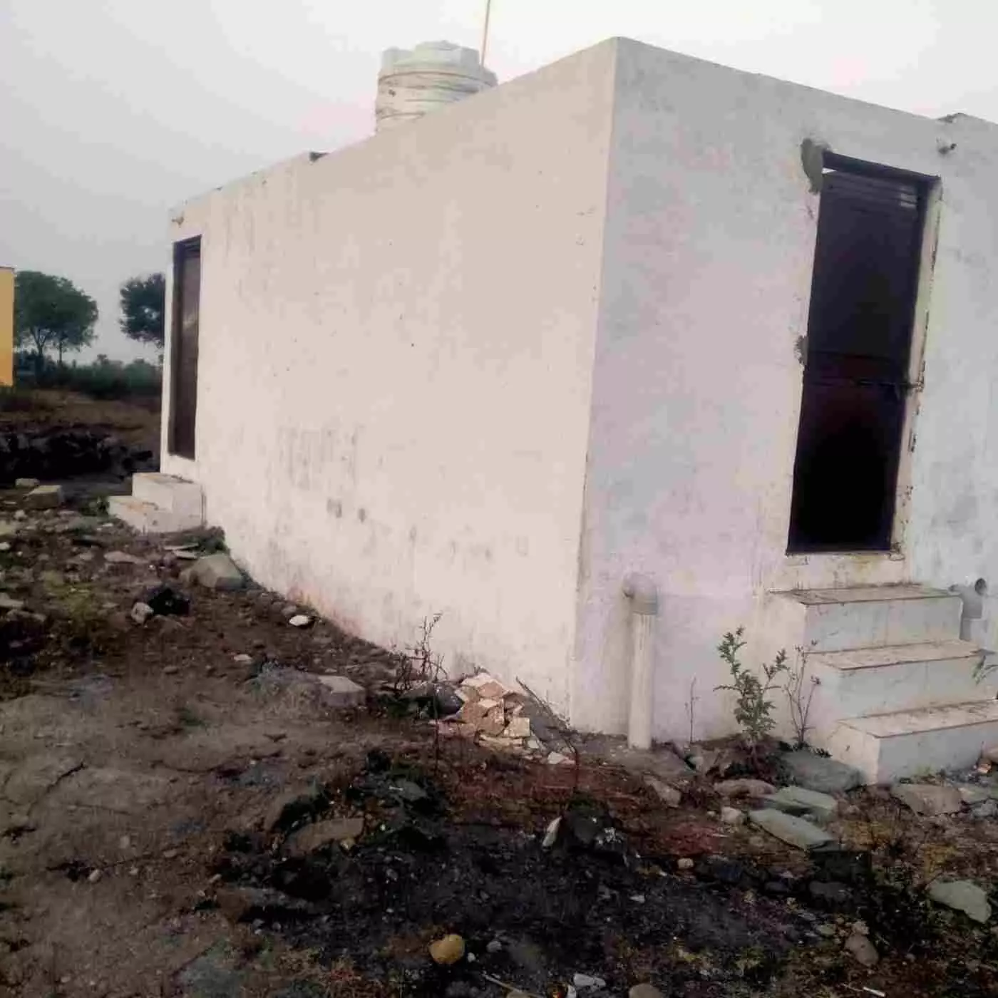 झालावाड़ में भ्रष्टाचार का खुला खेल: तितरवासा और श्योपुर में सरकारी धन की बंदरबांट, सवालों के घेरे में ग्राम विकास अधिकारी और प्रशासन झालावाड़ में भ्रष्टाचार का खुला खेल: तितरवासा और श्योपुर में सरकारी धन की बंदरबांट, सवालों के घेरे में ग्राम विकास अधिकारी और प्रशासन