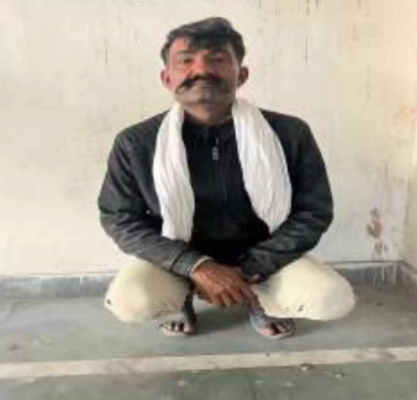सवाई माधोपुर: बनास पत्थर के अवैध खनन पर पुलिस का कड़ा प्रहार, ट्रैक्टर-ट्रॉली समेत चालक गिरफ्तार
