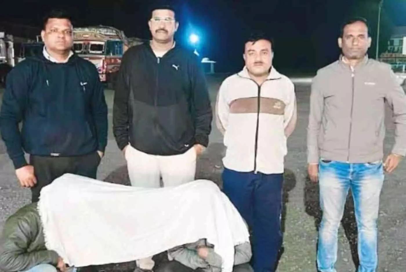 अमरावती में सनसनीखेज हत्याकांड: दिनदहाड़े मर्डर कर फरार हुए दो भाइयों सहित पांच आरोपी गिरफ्तार, पुलिस की बड़ी कामयाबी