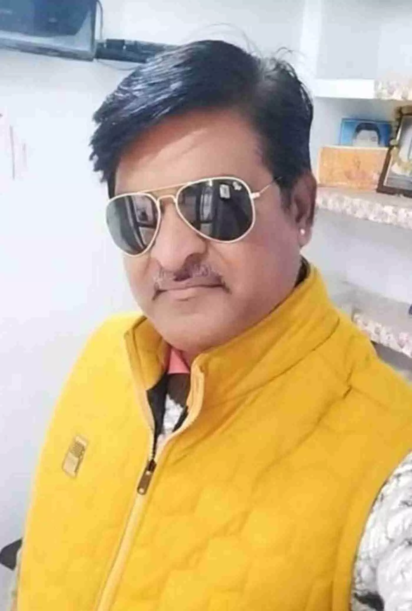 ब्यावर: जन-जन के लाडले समाजसेवी हनुवंत जी बागड़ी का जन्मोत्सव हर्षोल्लास के साथ मना, क्षेत्रवासियों ने दीं शुभकामनाएँ ब्यावर: जन-जन के लाडले समाजसेवी हनुवंत जी बागड़ी का जन्मोत्सव हर्षोल्लास के साथ मना, क्षेत्रवासियों ने दीं शुभकामनाएँ