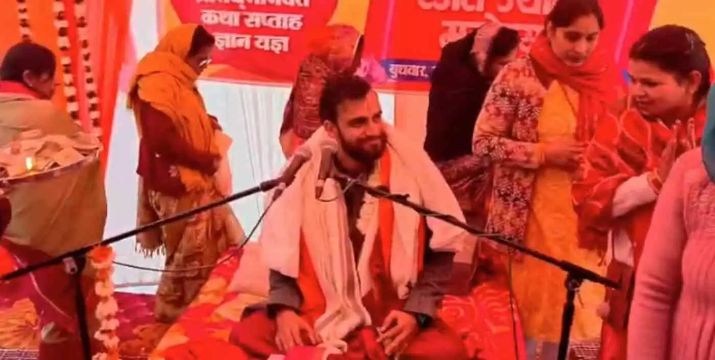 माउंट आबू: नक्की झील के तट पर रजत जयंती महोत्सव का भव्य समापन, 90 वर्षीय बुजुर्गों के सम्मान से भावुक हुए श्रद्धालु माउंट आबू: नक्की झील के तट पर रजत जयंती महोत्सव का भव्य समापन, 90 वर्षीय बुजुर्गों के सम्मान से भावुक हुए श्रद्धालु