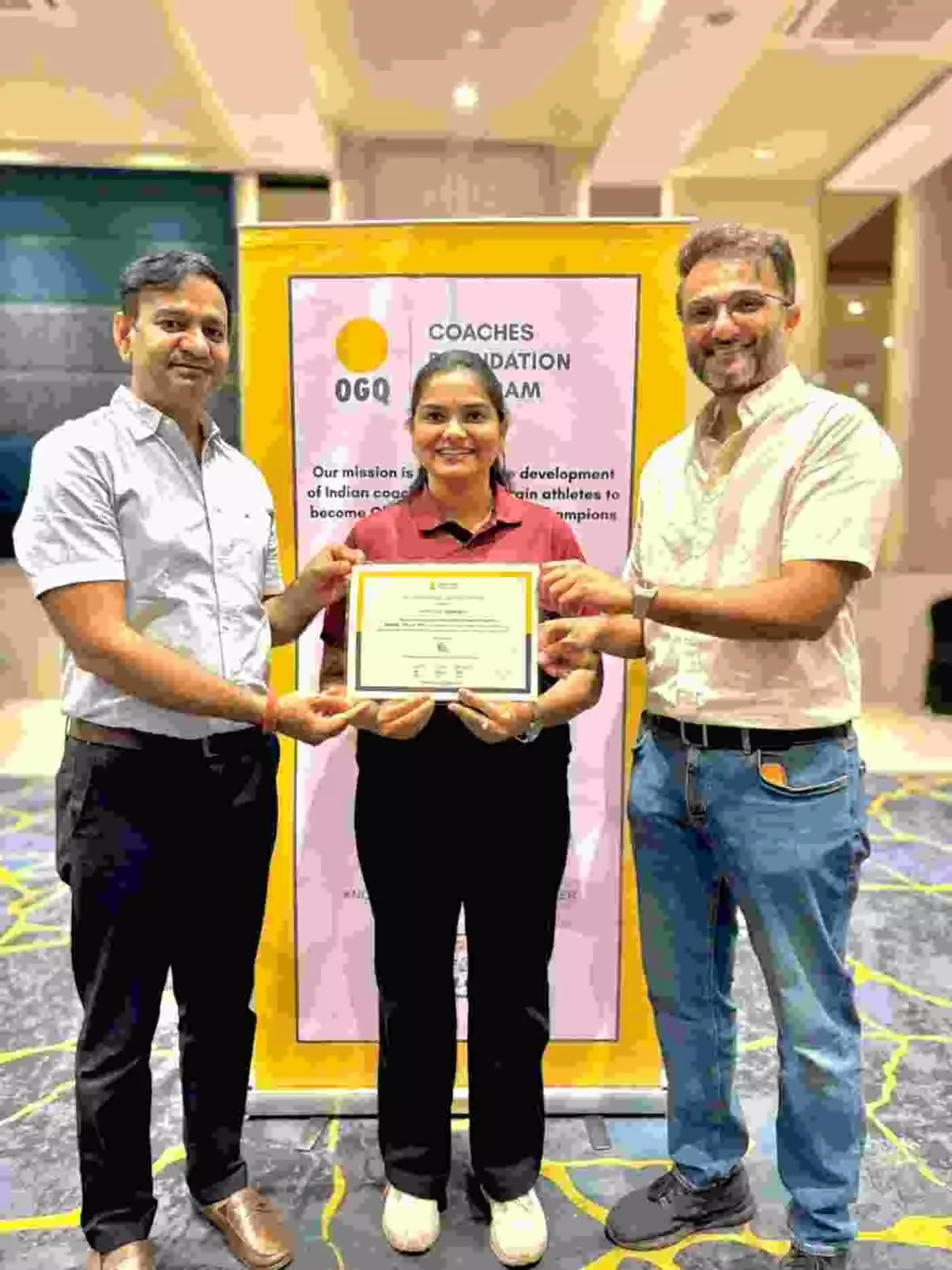 कांकरवा की बहू और नेशनल कोच आकांक्षा कानावत ने पुणे में गाड़े झंडे, गगन नारंग ने किया सम्मानित