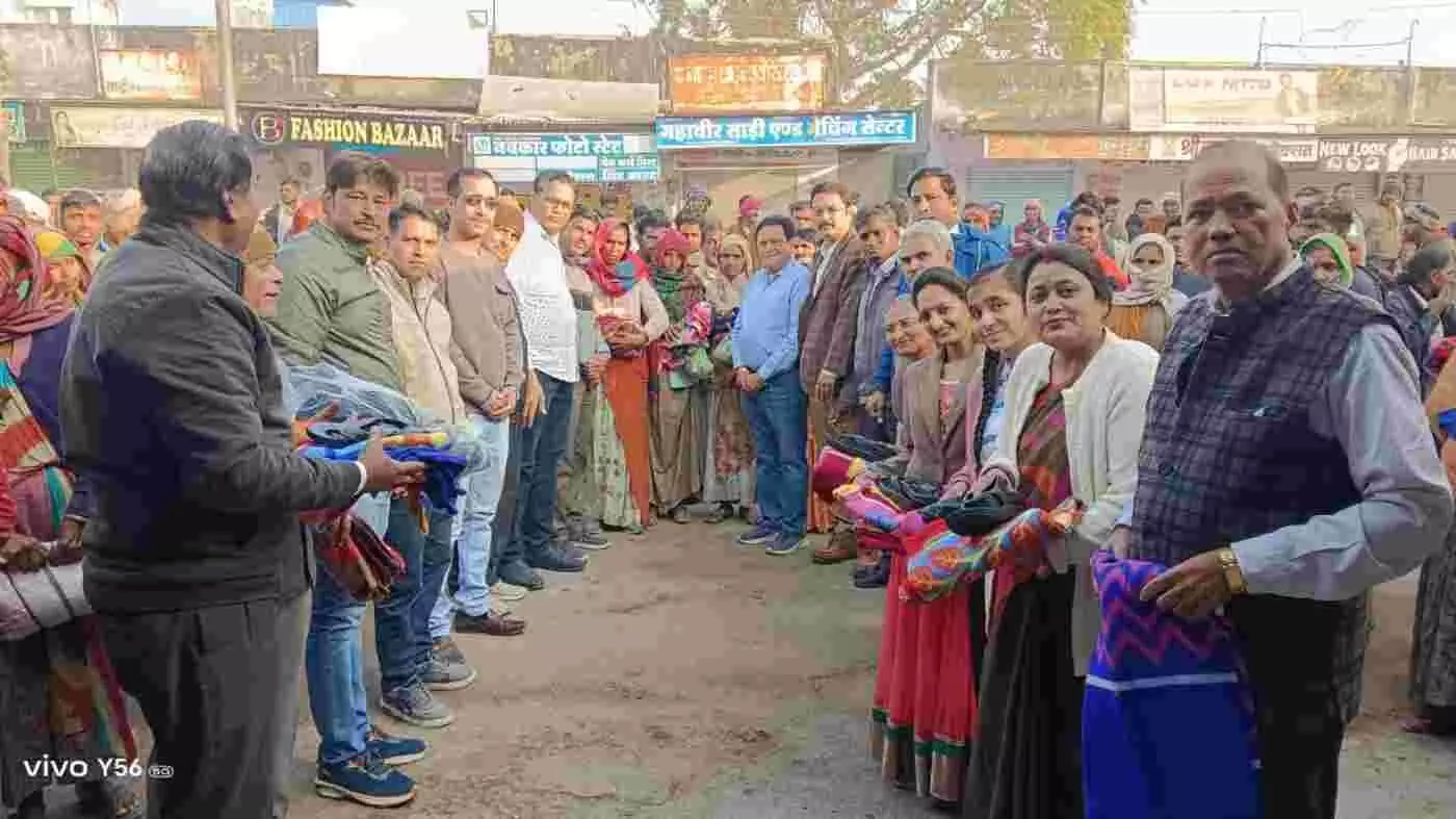 निंबाहेड़ा में मानवता की मिसाल: कड़ाके की ठंड में 400 श्रमिकों को मिला सेवा का संबल, मातेश्वरी संस्थान ने बिखेरी मुस्कान
