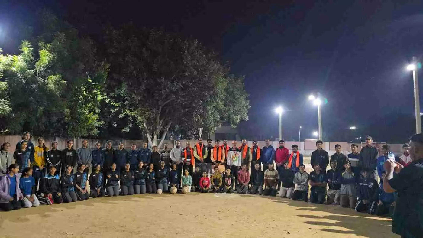 भीलवाड़ा में जीत का महाजश्न: अभिभाषक संघ के नवनिर्वाचित अध्यक्ष और नेशनल गोल्ड मेडलिस्ट का भव्य नागरिक अभिनंदन