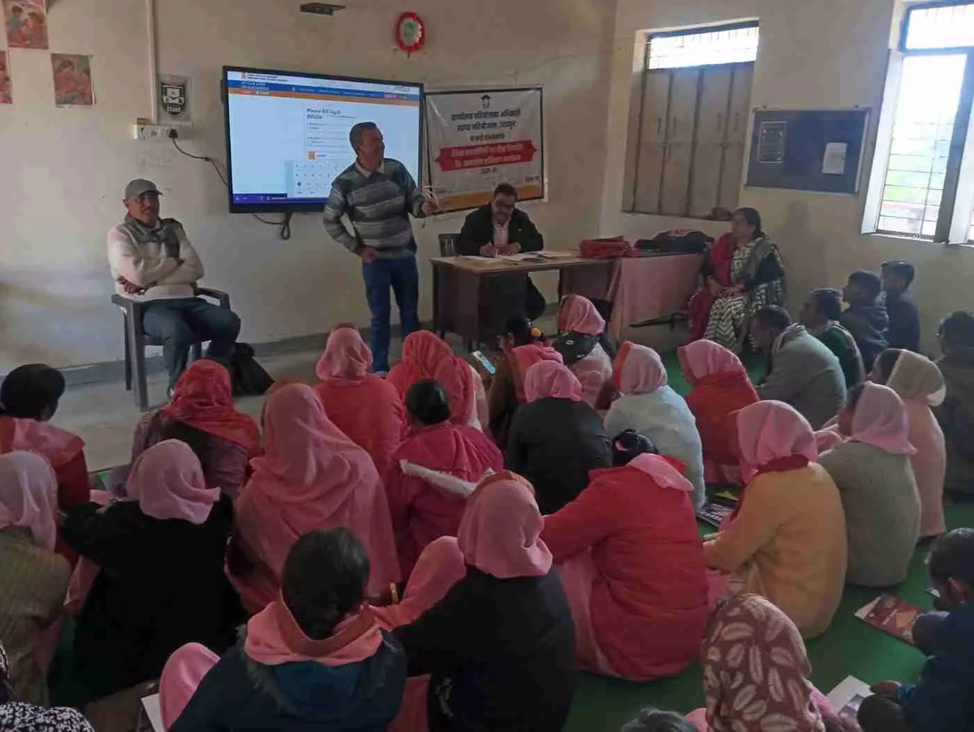 सलूंबर: लसाड़िया में शिक्षा सहयोगियों का महामंथन संपन्न, FLN प्रशिक्षण से बदलेगी शिक्षा की तस्वीर