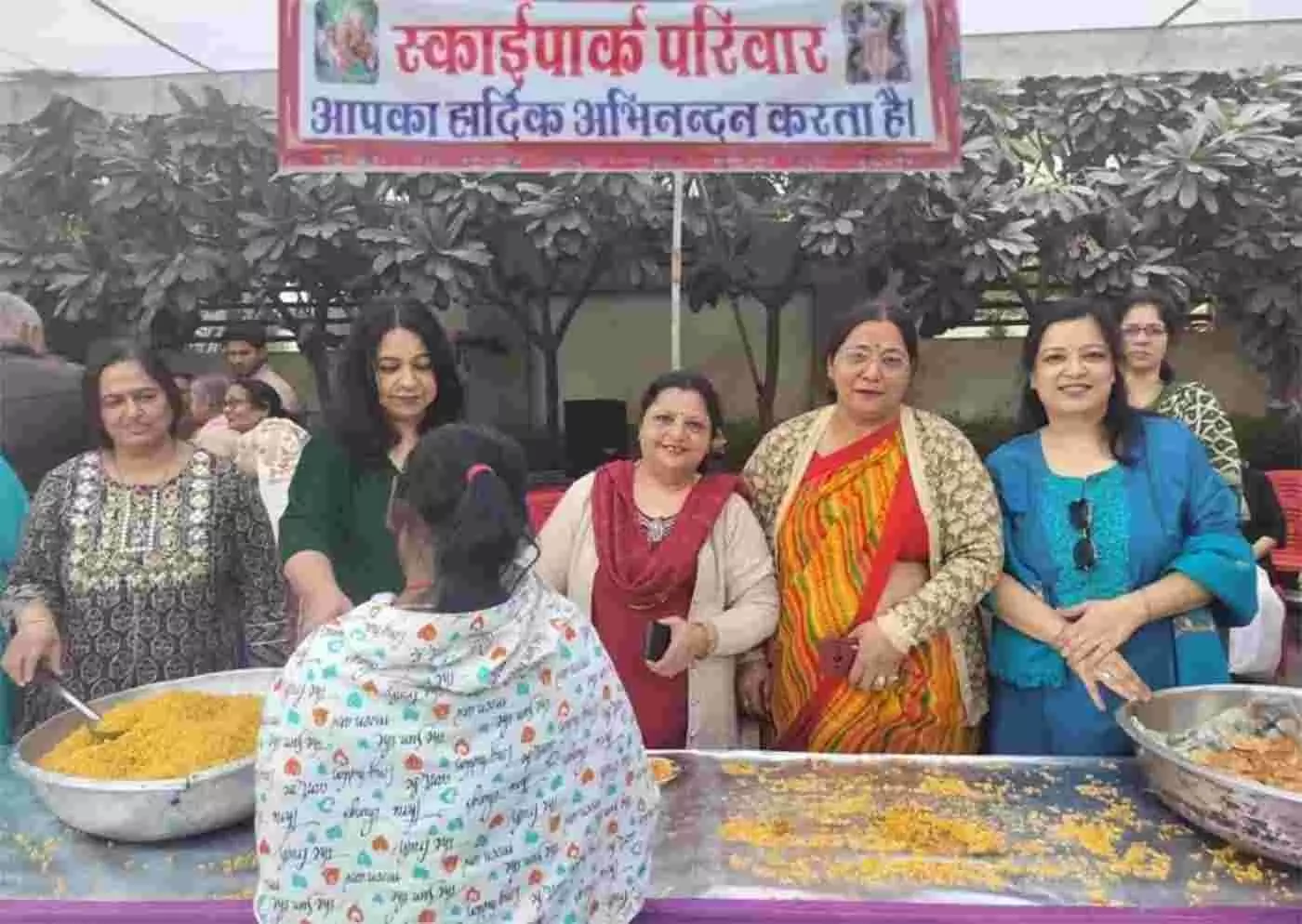 कोटा में उमड़ा आस्था का सैलाब: मकर संक्रांति पर स्काई पार्क सोसायटी ने परोसी 3500 लोगों को खुशियां