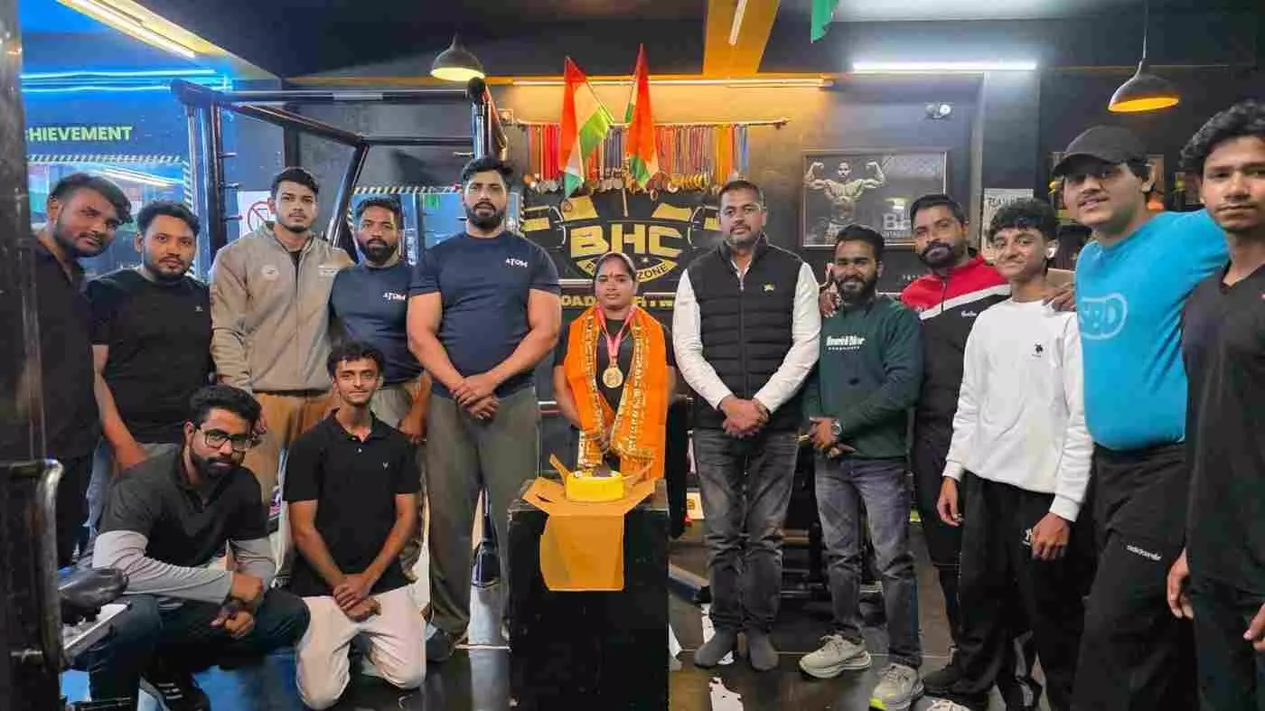 चित्तौड़गढ़ की शेरनी माया कंवर ने फरीदाबाद में गाड़ा जीत का झंडा: नेशनल बेंच प्रेस में जीता स्वर्ण पदक, जिले में जश्न का माहौल