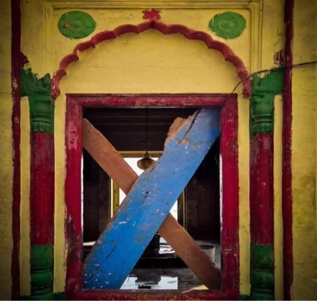 Varanasi temple bans reels and video recordings – prioritizing the purity of devotion Varanasi temple bans reels and video recordings – prioritizing the purity of devotion