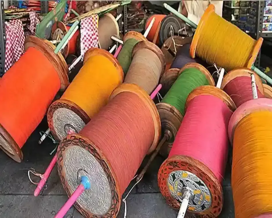 Chinese manja is becoming increasingly deadly: an invisible web of death on the roads