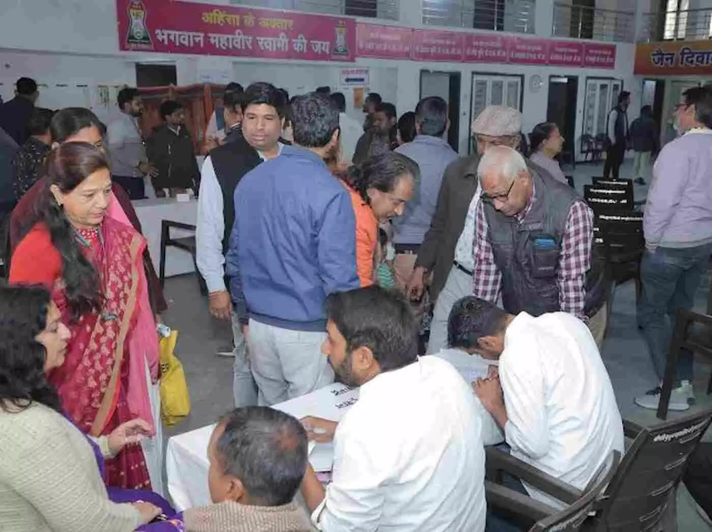 चित्तौड़गढ़ में उमड़ा सेवा का सैलाब: 514 से अधिक रोगियों ने पाया नया जीवन, नाहटा परिवार की अनूठी पहल