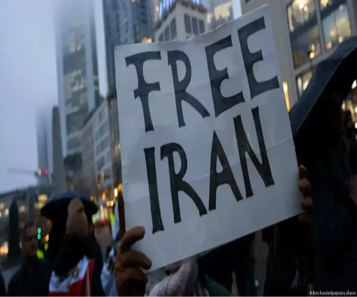 The spark of rebellion simmers in Iran: Tehran under sanctions The spark of rebellion simmers in Iran: Tehran under sanctions