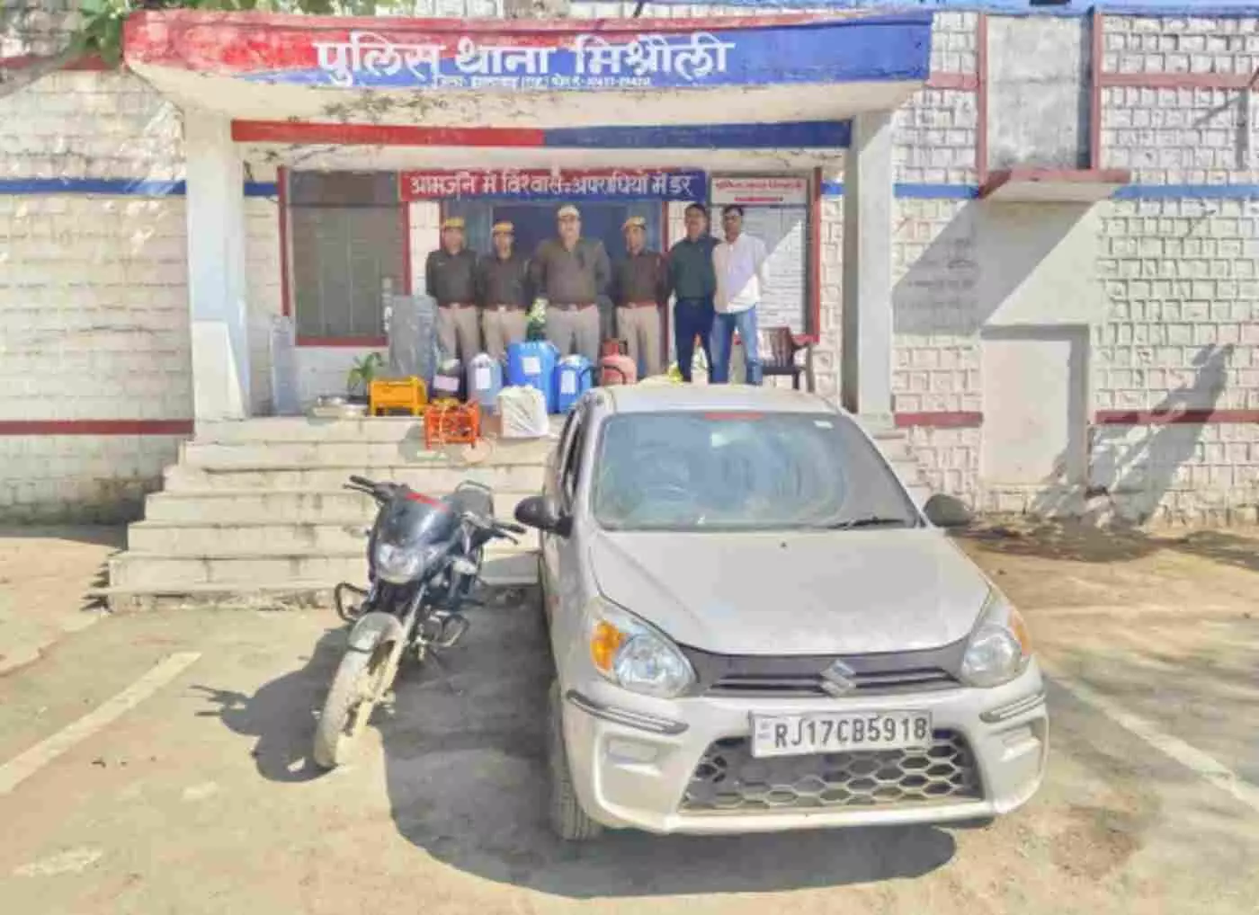 झालावाड़: पशुओं के बाड़े में चल रही थी करोड़ों की ड्रग्स फैक्ट्री, पुलिस का बड़ा प्रहार, 25 करोड़ का एमडीएम बरामद