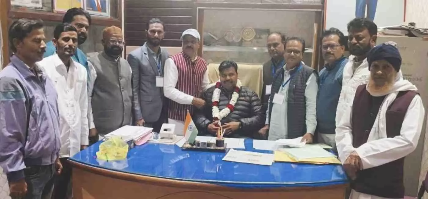 बारां में अंजुमन सदर चुनाव का ऐतिहासिक शंखनाद: मन्नू पठान की प्रचंड जीत ने रचा नया इतिहास बारां में अंजुमन सदर चुनाव का ऐतिहासिक शंखनाद: मन्नू पठान की प्रचंड जीत ने रचा नया इतिहास