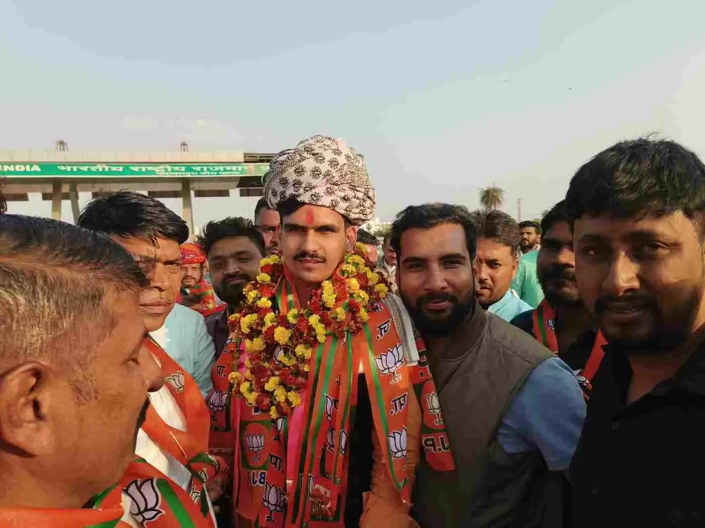 भीण्डर में भाजयुमो प्रदेश अध्यक्ष शंकर गोरा का शक्ति प्रदर्शन: कार्यकर्ताओं के सैलाब ने भरी हुंकार, गूँजे संगठन एकता के नारे भीण्डर में भाजयुमो प्रदेश अध्यक्ष शंकर गोरा का शक्ति प्रदर्शन: कार्यकर्ताओं के सैलाब ने भरी हुंकार, गूँजे संगठन एकता के नारे