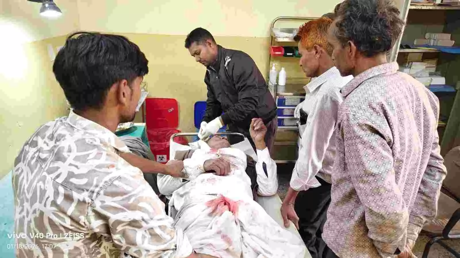 भूपालसागर में मौत का हाईवे: अर्टिगा की भीषण टक्कर से बुजुर्ग किसान लहूलुहान, प्रशासन की लापरवाही पर जनता का फूटा आक्रोश