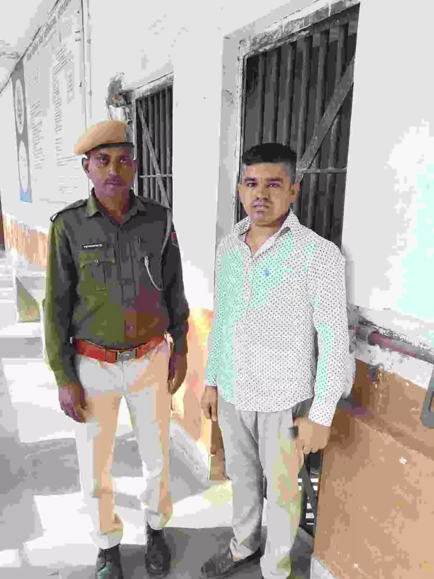 राजसमंद में नशे के सौदागर पर कानून का हथौड़ा: 12 साल की जेल और भारी जुर्माने से कांपा तस्करों का गढ़ राजसमंद में नशे के सौदागर पर कानून का हथौड़ा: 12 साल की जेल और भारी जुर्माने से कांपा तस्करों का गढ़
