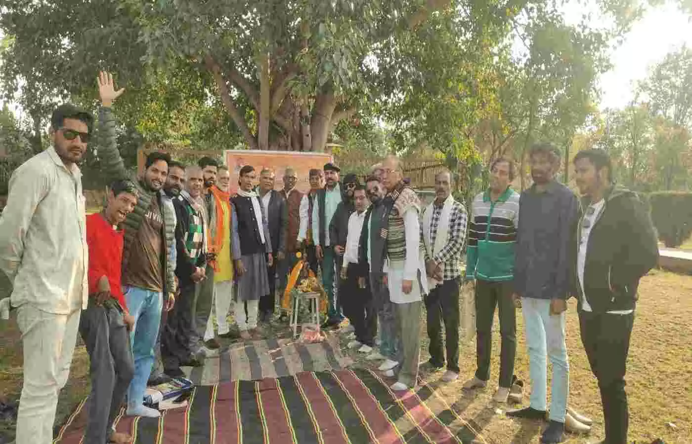 खमनोर: रक्ततलाई की पावन धरा पर गूंजी उपेक्षा की हुंकार, विकास योजनाओं की कछुआ चाल पर प्रबुद्धजनों ने जताई गहरी चिंता खमनोर: रक्ततलाई की पावन धरा पर गूंजी उपेक्षा की हुंकार, विकास योजनाओं की कछुआ चाल पर प्रबुद्धजनों ने जताई गहरी चिंता