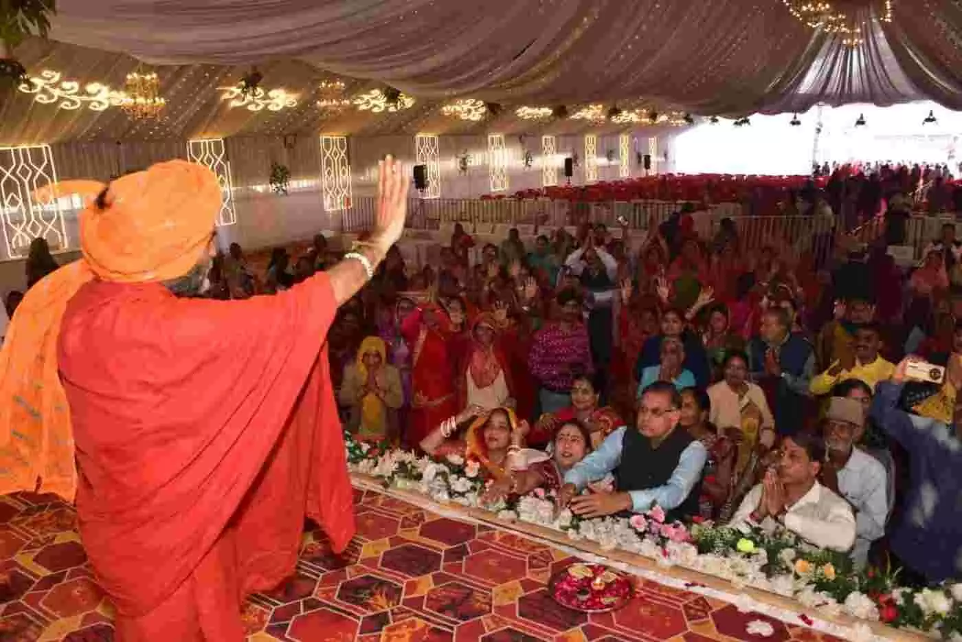 चित्तौड़गढ़: भागवत कथा के मंच से गूंजा महाराणा प्रताप का शौर्य, उत्तम स्वामी महाराज ने दी भावभीनी श्रद्धांजलि