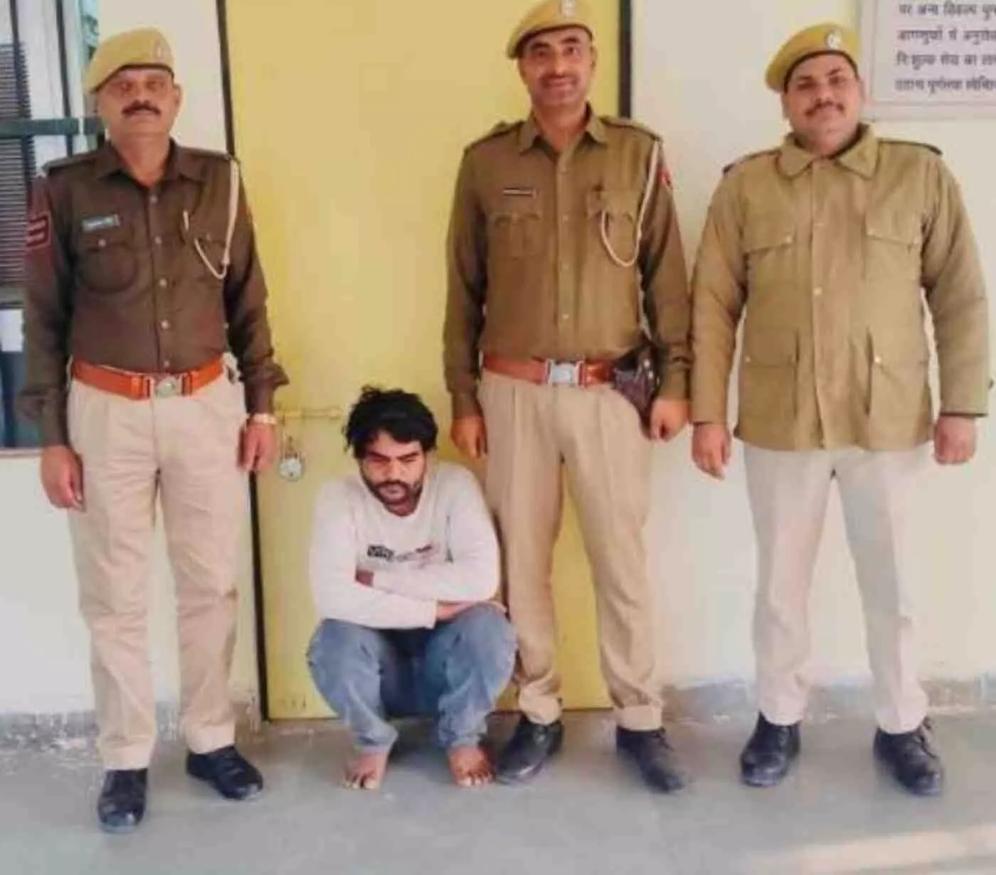 सवाई माधोपुर: मानटाउन पुलिस की बड़ी स्ट्राइक, हिस्ट्रीशीटर अकरम 12 ग्राम स्मैक के साथ गिरफ्तार, नशे के नेटवर्क पर प्रहार