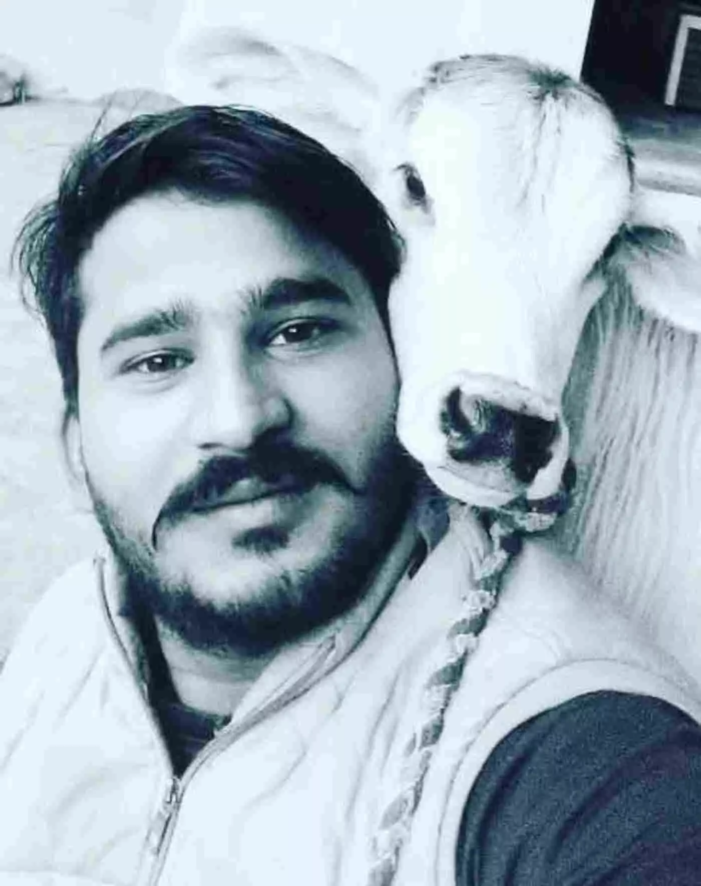 भीलवाड़ा में गौसेवा का नया संकल्प: विनोद वैष्णव और गोपाल लाल गाडरी को सौंपी रायपुर तहसील की कमान भीलवाड़ा में गौसेवा का नया संकल्प: विनोद वैष्णव और गोपाल लाल गाडरी को सौंपी रायपुर तहसील की कमान