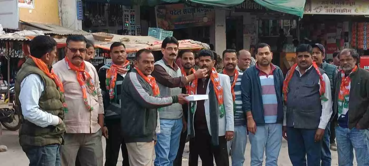 झाडोल में जश्न का सैलाब: भाजपा के नए राष्ट्रीय अध्यक्ष के रूप में नितिन नवीन की ताजपोशी पर कार्यकर्ताओं ने जमकर मनाया उत्सव